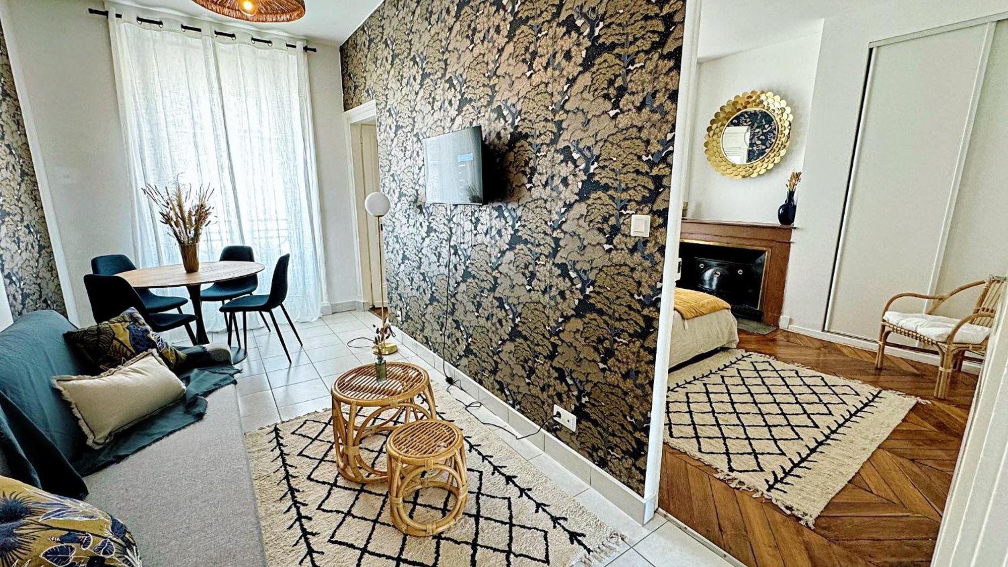 Suite Flamenco Oullins Exterior foto